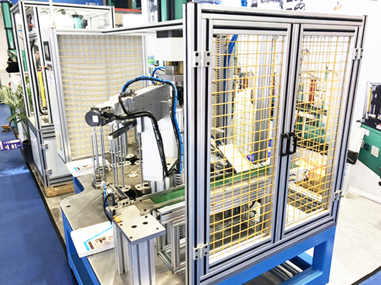 工業(yè)生產(chǎn)鋁型材架子安裝如何提升精度？-澳宏工業(yè)鋁型材